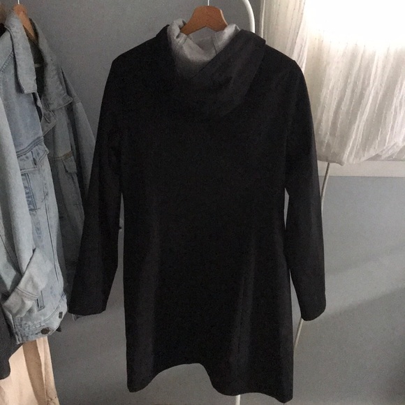 CALVIN KLEIN Black Hooded Rain Jacket - Picture 3 of 5